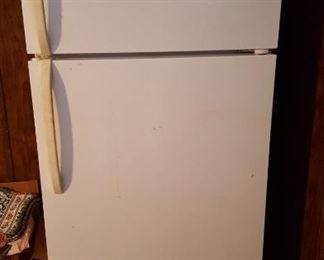 Frigidaire fridge