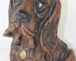 Austin Statuary Co. Bassett Hound Statue c.1972 (10.5”H)