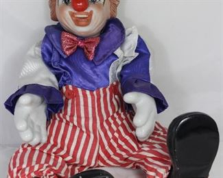 Porcelain Musical 20” Clown Doll “Bring in The Clowns”