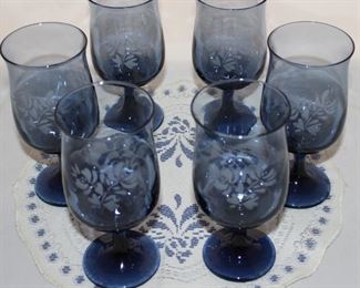 Pfaltzgraff “Yorktowne” Blue 8 oz. Wine Glasses