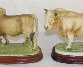 ANDREA BY SADEK PORCELAIN: Brahma Bull #6719 and Charolais Bull #9018