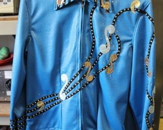 show clothing for women and girls