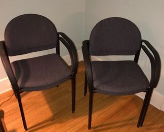 4 stacking chairs 