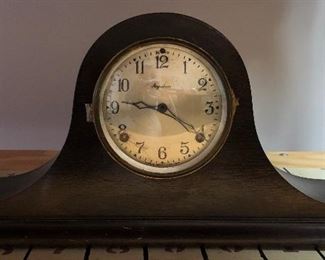 Mantle Clock