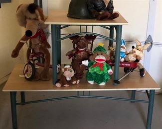 Wile E Coyote, Bugs Bunny, Coffee Table and End Table