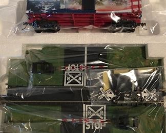 Hawthorne Village Train Set NIB