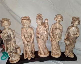 Early Oriental carved women