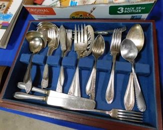 flatware set