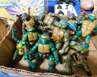 Teenage Mutant Ninja turtle figurines