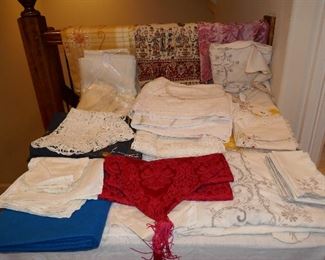 Vintage Table LInens