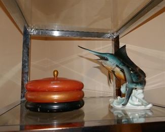 Great Chrome Mid C. Etegere