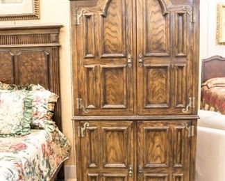 Drexel Armoire with shelves and 5 drawers inside.