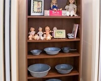 Cupie Dolls, vintage baby dolls, Mary Englebreit, vintage Graniteware, vintage Sawyer's Viewmaster. The picture is the art work of Peter Hurd 'Eve of St. John'.
