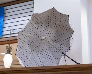 vintage parasol!