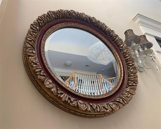 Round Accent Mirror
