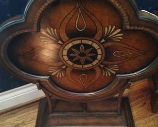 Decor for a fireplace