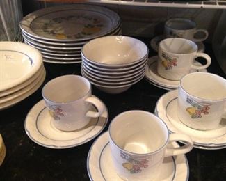 Vina Fera dinnerware