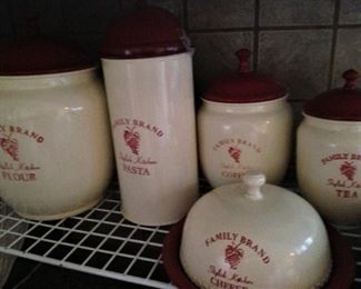 "Family Brand" canister set