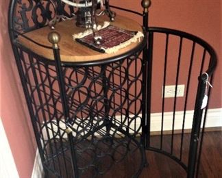 Wine rack with door/lock