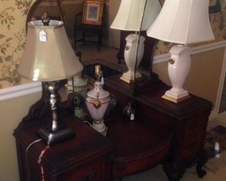 Antique vanity; several lamps