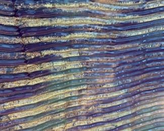 Close up of the art sculpture.