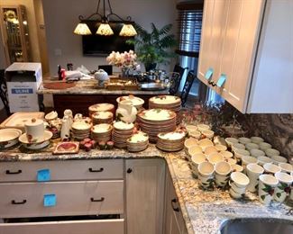 Huge collection of Franciscan China Apple dinnerware with serving pieces & glassware 