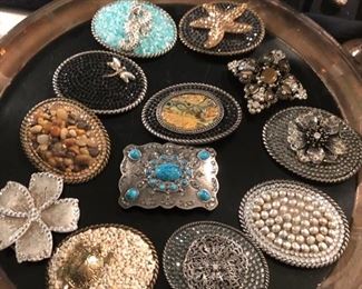 Belts & belt buckles 