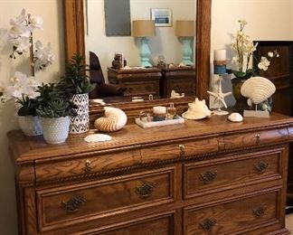 Oak Bedroom Suite: Pr Nightstands, Dresser w Mirror, Assorted Pots and Ocean Themed Decor