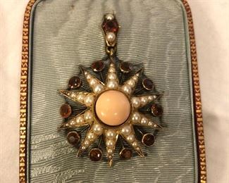 Pendant with Coral center 
