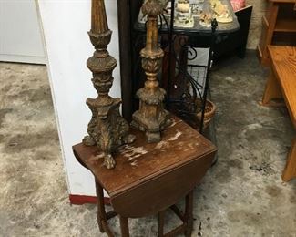 Small drop leaf side table 