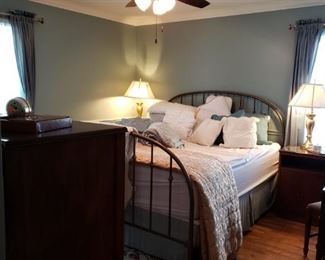 Tempru-Pedic King size bed