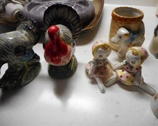 Vintage Salt Pepper Shakers