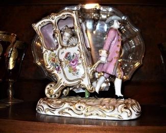 MEISSEN LADY IN CARRIAGE