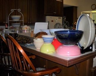 WOOD DOE BOWL AND PYREX