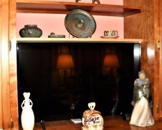 FLATSCREEN TV AND SHEARWATER POTTERY