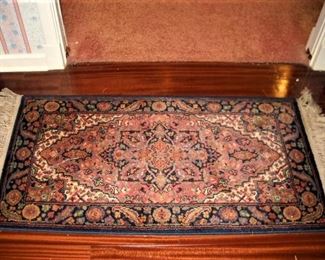 KARASTAN 100% WOOL 2'2" X 4'