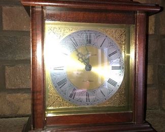 Howard Miller Dual Chime Mantle Clock :