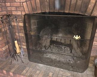 Fireplace Screen and Fire Place Tools : Cast Iron : 