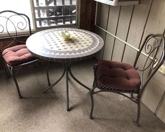 Round Patio Table with Tile Top and 2 Chairs , Great condition, 