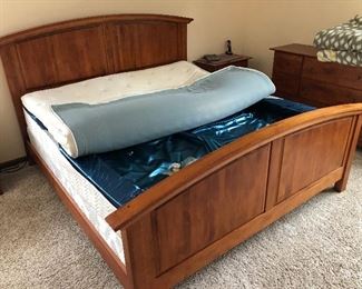 American national Polyfloat Series 2001 Waterbed with Pillow Top, (drained),  King Mattress Set : 