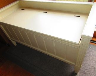 Bench Seat with Storage 