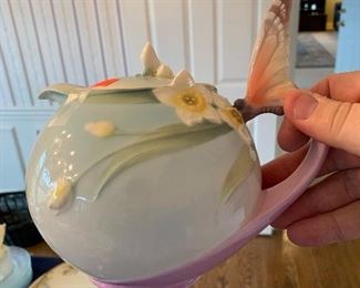 Franz teapot, original box and matching spoon