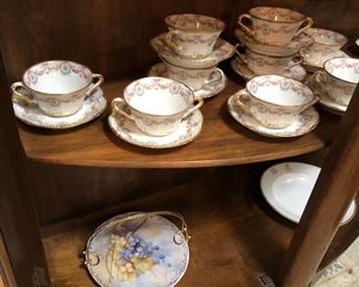 Haviland Limoges bouillons, hand painted plate