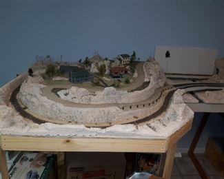 Large train set up