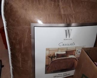 New Queen and King comforter sets, different designs