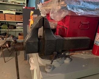 Large vice made in Chicago