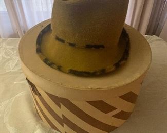 Vintage hats and hat boxes