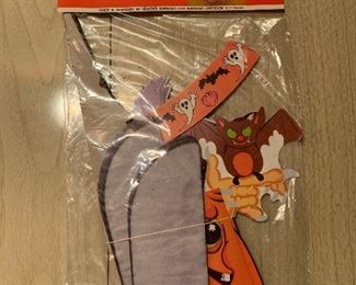 Die cuts in package