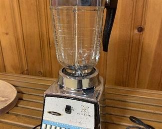 Osterizer galaxy 10 chrome blender!
