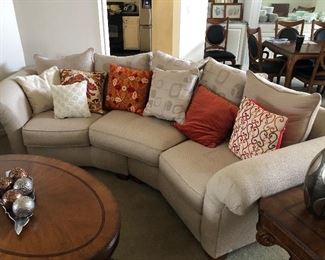 nice "comfy" clean, three pc sectional sofa 